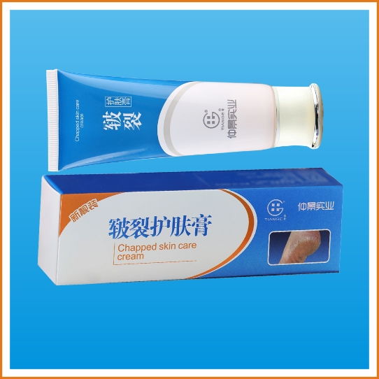Китайская мазь (крем) от компании «TIANGE» — для лечения трещин и чрезмерной сухости